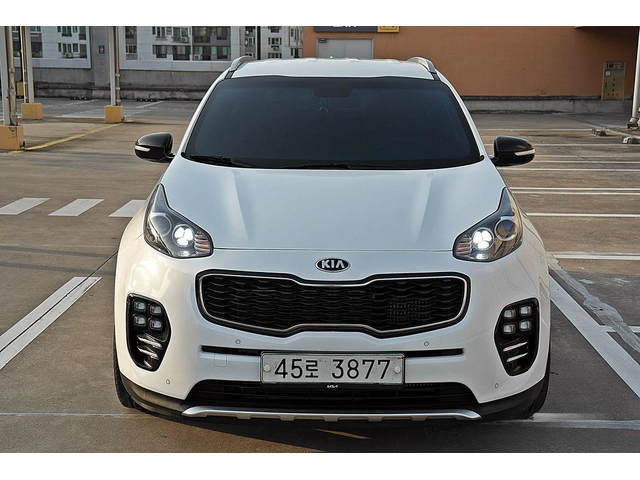 Kia Sportage Diesel 2WD Noblesse Special - автомобили, коли, обяви за нови и употребявани 2