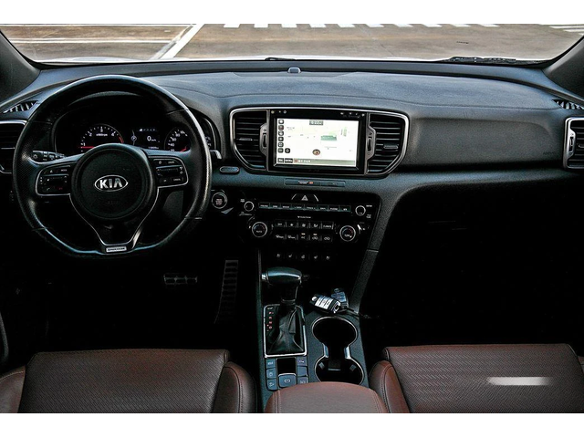 Kia Sportage Diesel 2WD Noblesse Special - автомобили, коли, обяви за нови и употребявани 9