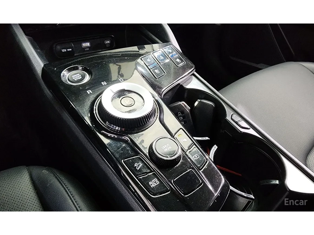 Kia Sportage 2.0 LPG 360 KAМЕРИ* НАЙ-ДОБРА ЦЕНА В БЪЛГАРИЯ* - автомобили, коли, обяви за нови и употребявани 6