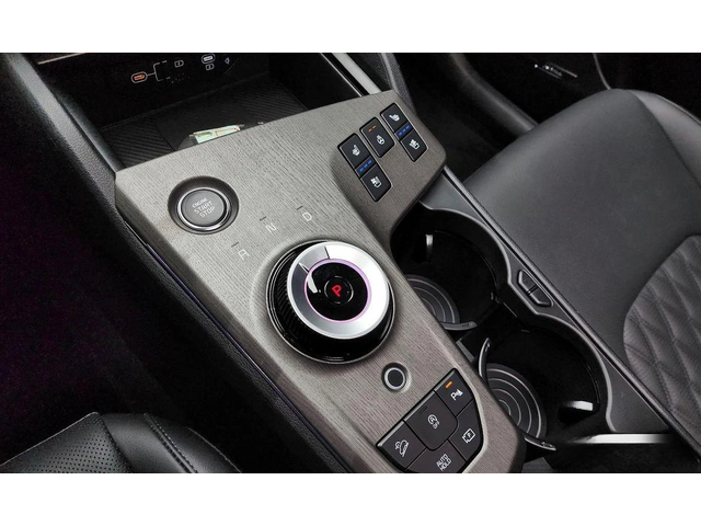 Kia Sportage Gasoline 1.6 Turbo 2WD Signature - автомобили, коли, обяви за нови и употребявани 8