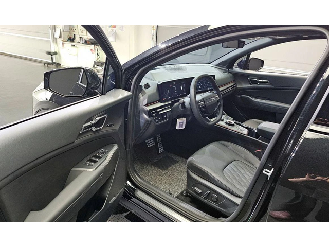 Kia Sportage Gasoline 1.6 Turbo 2WD Signature X Line - автомобили, коли, обяви за нови и употребявани 9