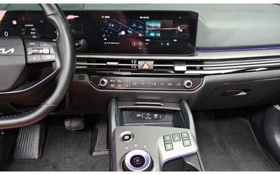 Kia Sportage Gasoline 1.6 Turbo 2WD Signature - автомобили, коли, обяви за нови и употребявани 13