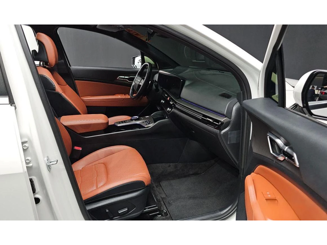 Kia Sportage Gasoline 1.6 Turbo 2WD Signature - автомобили, коли, обяви за нови и употребявани 9