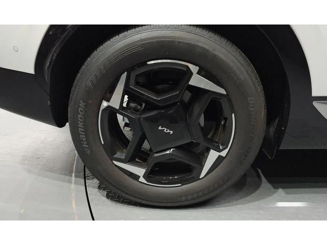 Kia Sportage Gasoline 1.6 Turbo 2WD Signature - автомобили, коли, обяви за нови и употребявани 4