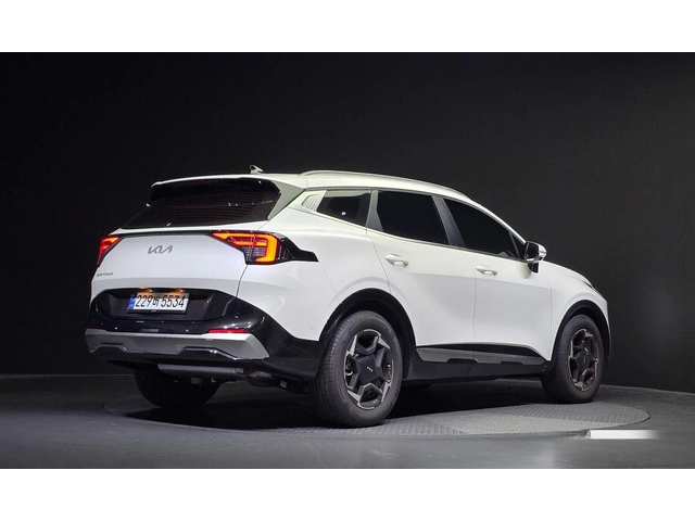 Kia Sportage Gasoline 1.6 Turbo 2WD Signature - автомобили, коли, обяви за нови и употребявани 1