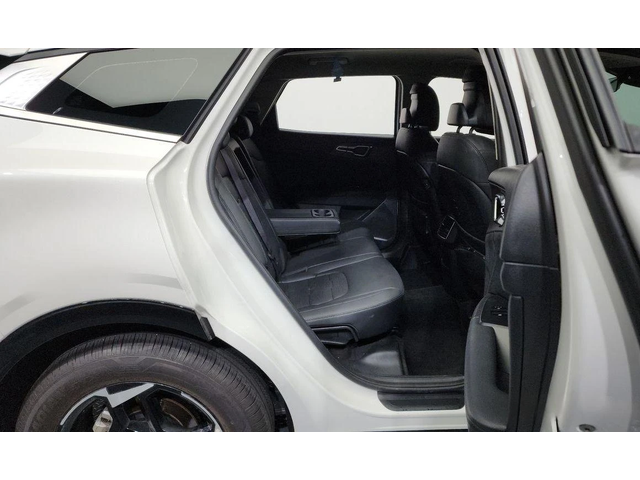 Kia Sportage Gasoline 1.6 Turbo 2WD Signature - автомобили, коли, обяви за нови и употребявани 11