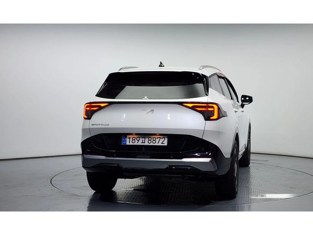 Kia Sportage Gasoline 1.6 Turbo 2WD Signature - автомобили, коли, обяви за нови и употребявани 3