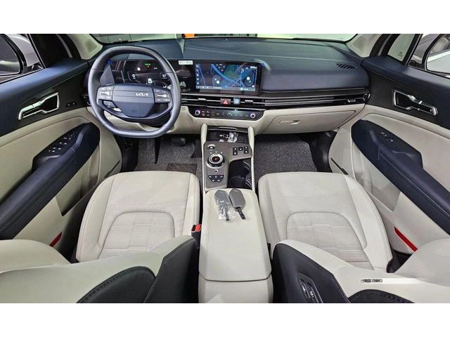 Kia Sportage Gasoline 1.6 Turbo 2WD Signature - автомобили, коли, обяви за нови и употребявани 6