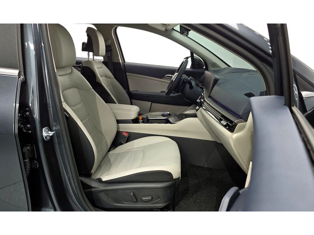 Kia Sportage Gasoline 1.6 Turbo 2WD Signature - автомобили, коли, обяви за нови и употребявани 9