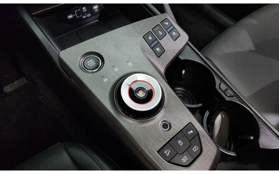 Kia Sportage Gasoline 1.6 Turbo 2WD Signature X Line - автомобили, коли, обяви за нови и употребявани 8