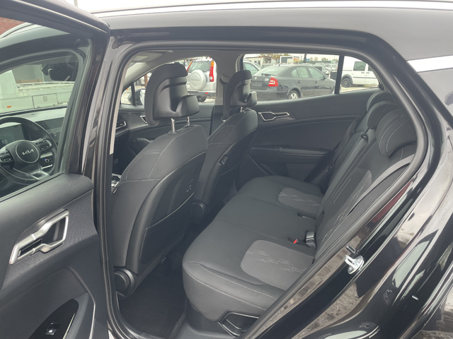 Kia Sportage, 2024 г., 33000 км, 230 к.с. - автомобили, коли, обяви за нови и употребявани 8