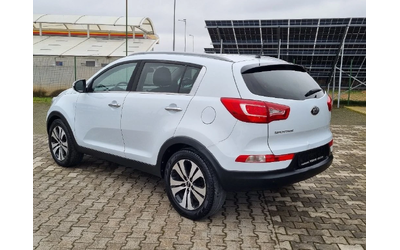 Kia Sportage 1.7 диз.115к.с. - автомобили, коли, обяви за нови и употребявани 9