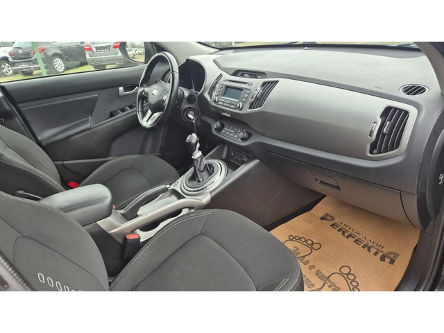 Kia Sportage 1.6 газ/бензин 135к.с. - автомобили, коли, обяви за нови и употребявани 13
