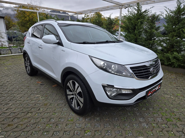 Kia Sportage 2.0i-163кс= АВТОМАТ= 4Х4= ГАЗ= АВТОПИЛОТ= ПОДГРЕВ - автомобили, коли, обяви за нови и употребявани 2