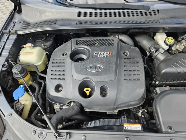 Kia Sportage 2.0CRDI-140кс= АВТОМАТ= КЛИМАТИК - автомобили, коли, обяви за нови и употребявани 16