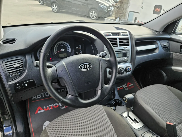 Kia Sportage 2.0CRDI-140кс= АВТОМАТ= КЛИМАТИК - автомобили, коли, обяви за нови и употребявани 7