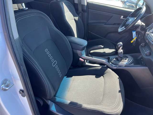 Kia Sportage 1.7 CRDI - автомобили, коли, обяви за нови и употребявани 10