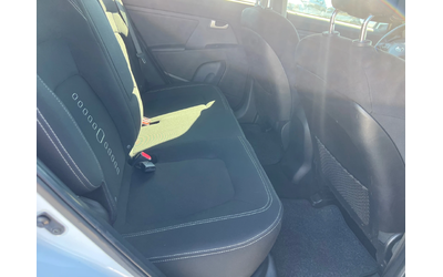 Kia Sportage 1.7 CRDI - автомобили, коли, обяви за нови и употребявани 12