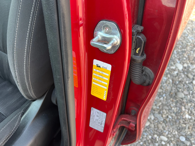 Kia Sportage 1.7 CRDI - автомобили, коли, обяви за нови и употребявани 14