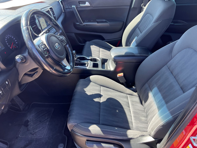 Kia Sportage 1.7 CRDI - автомобили, коли, обяви за нови и употребявани 8