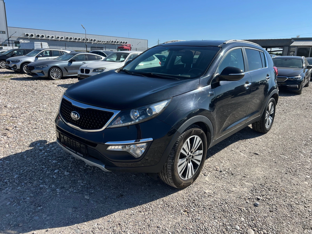 Kia Sportage 2.0 CRDI 4X4 - автомобили, коли, обяви за нови и употребявани 0
