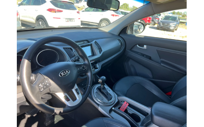 Kia Sportage 2.0 CRDI 4X4 - автомобили, коли, обяви за нови и употребявани 10