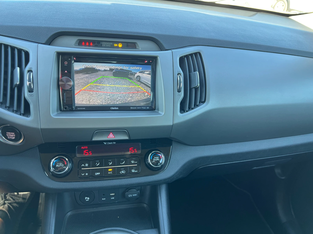 Kia Sportage 2.0 CRDI 4X4 - автомобили, коли, обяви за нови и употребявани 15