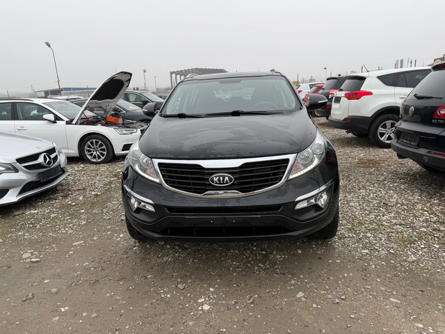 Kia Sportage 2.0 Газ.инж. 4х4 - автомобили, коли, обяви за нови и употребявани 1