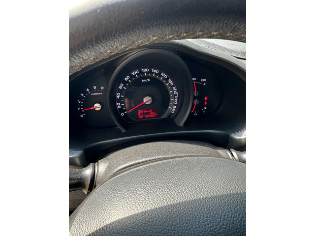 Kia Sportage 2.0 DIESEL GERMANY - автомобили, коли, обяви за нови и употребявани 8