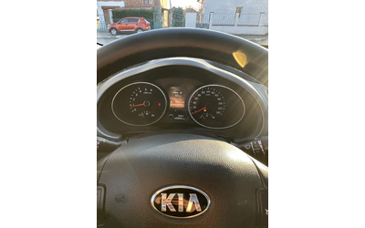 Kia Sportage - автомобили, коли, обяви за нови и употребявани 10