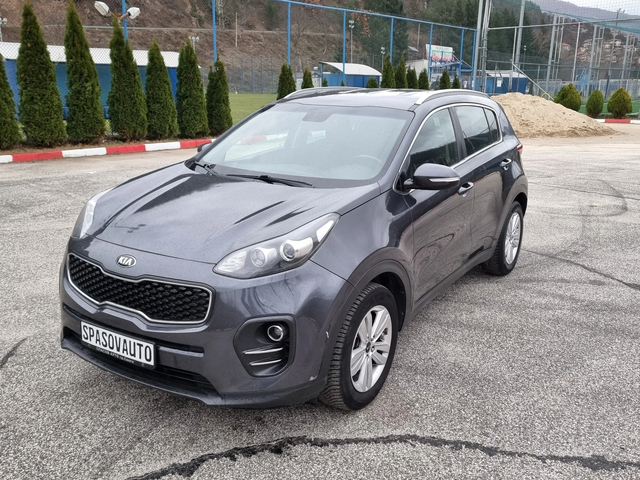 Kia Sportage 1.7 Faceleft//Euro-6B - автомобили, коли, обяви за нови и употребявани 1