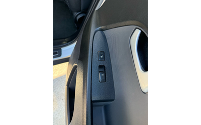 Kia Sportage 2.0CRDI ЗА ТЪРГОВЦИ - автомобили, коли, обяви за нови и употребявани 16