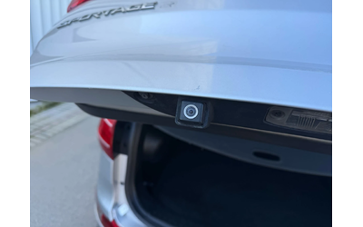 Kia Sportage 2.0CRDI ЗА ТЪРГОВЦИ - автомобили, коли, обяви за нови и употребявани 8