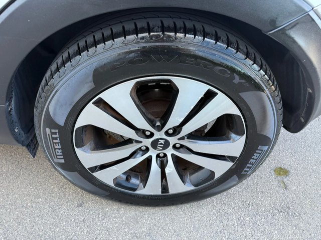 Kia Sportage 2.0CRDI ЗА ТЪРГОВЦИ - автомобили, коли, обяви за нови и употребявани 9