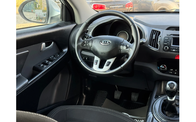 Kia Sportage 2.0 CRDI 4WD PREMIUM FULL - автомобили, коли, обяви за нови и употребявани 9