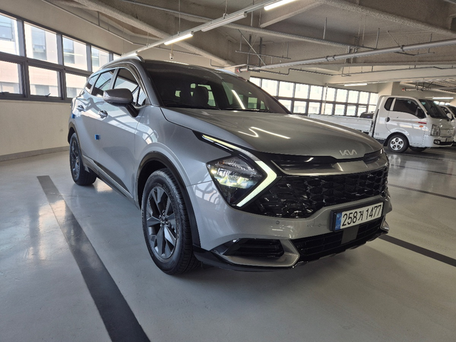 KIA Sportage - автомобили, коли, обяви за нови и употребявани 2