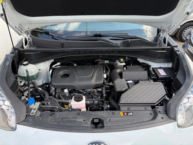 Kia Sportage 1.6GDI ГАЗОВ ИНЖЕКЦИОН - автомобили, коли, обяви за нови и употребявани 16