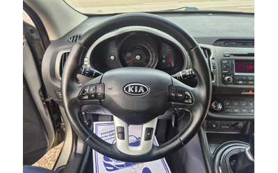 Kia Sportage 2.0 CRDI, 4x4 - автомобили, коли, обяви за нови и употребявани 13