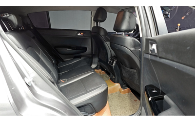 Kia Sportage 2.0 2WD NOBLESSE autogeorge.com - автомобили, коли, обяви за нови и употребявани 10