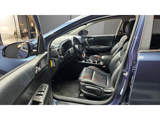 Kia Sportage 2.0 2WD PRESTIGE autogeorge.com - автомобили, коли, обяви за нови и употребявани 9