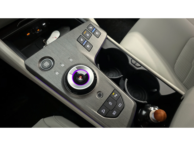 Kia Sportage 1.6T SIGNATURE autogeorge.com - автомобили, коли, обяви за нови и употребявани 6