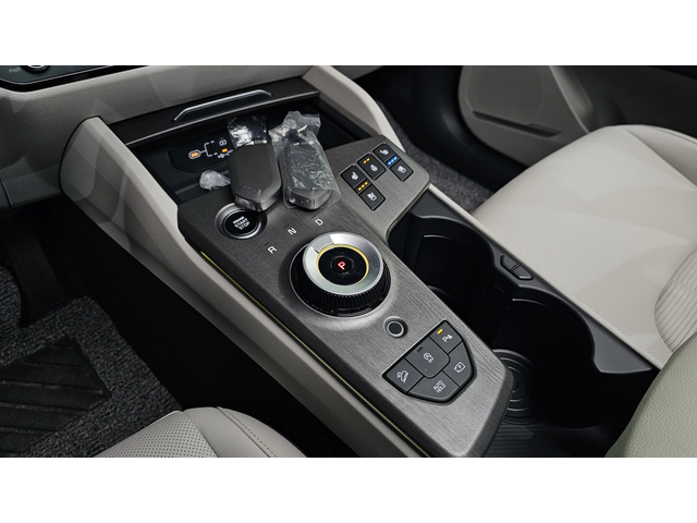 Kia Sportage 1.6T SIGNATURE autogeorge.com - автомобили, коли, обяви за нови и употребявани 7