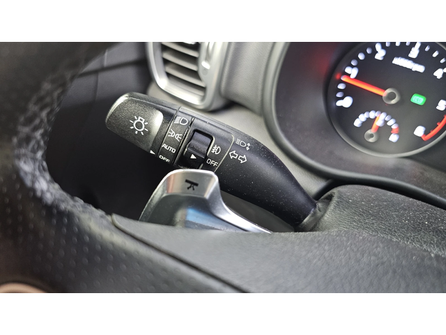 Kia Sportage 2.0 2WD PRESTIGE autogeorge.com - автомобили, коли, обяви за нови и употребявани 15