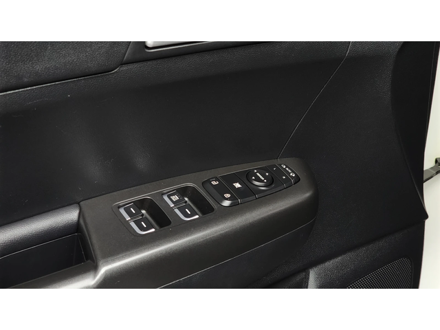 Kia Sportage 2.0 2WD PRESTIGE autogeorge.com - автомобили, коли, обяви за нови и употребявани 10