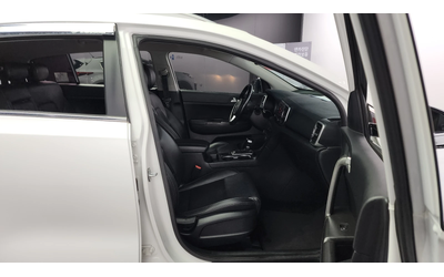 Kia Sportage 2.0 2WD PRESTIGE autogeorge.com - автомобили, коли, обяви за нови и употребявани 8