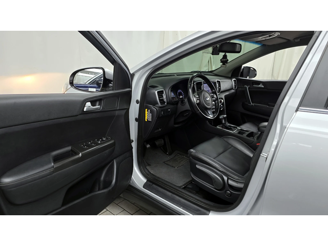 Kia Sportage 2.0 2WD PRESTIGE autogeorge.com - автомобили, коли, обяви за нови и употребявани 9