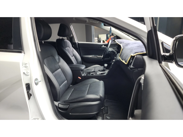 Kia Sportage 2.0 2WD PRESTIGE autogeorge.com - автомобили, коли, обяви за нови и употребявани 9