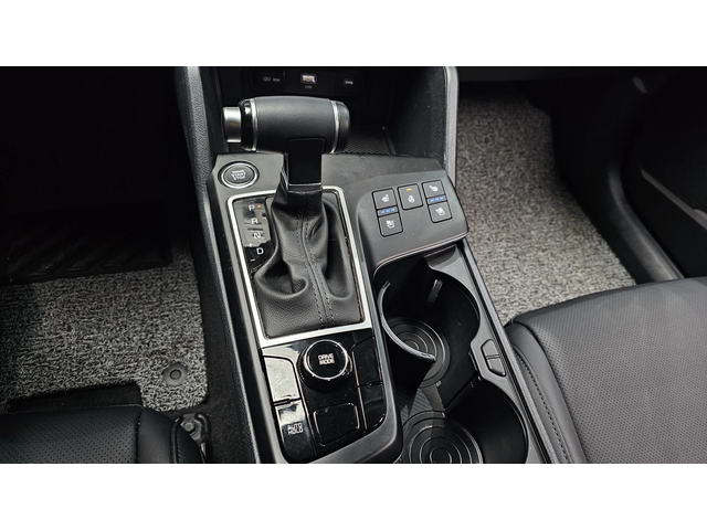 Kia Sportage 2.0LPG 2WD PRESTIGE autogeorge.com - автомобили, коли, обяви за нови и употребявани 8