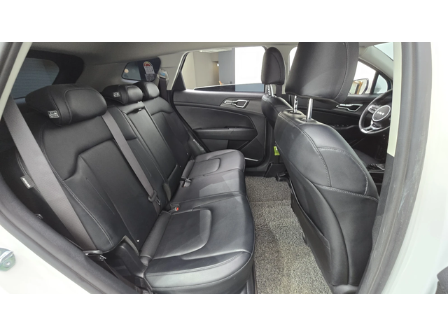 Kia Sportage 2.0LPG 2WD PRESTIGE autogeorge.com - автомобили, коли, обяви за нови и употребявани 9