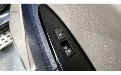 Kia Sportage 2.0LPG 2WD SIGNATURE autogeorge.com - автомобили, коли, обяви за нови и употребявани 16